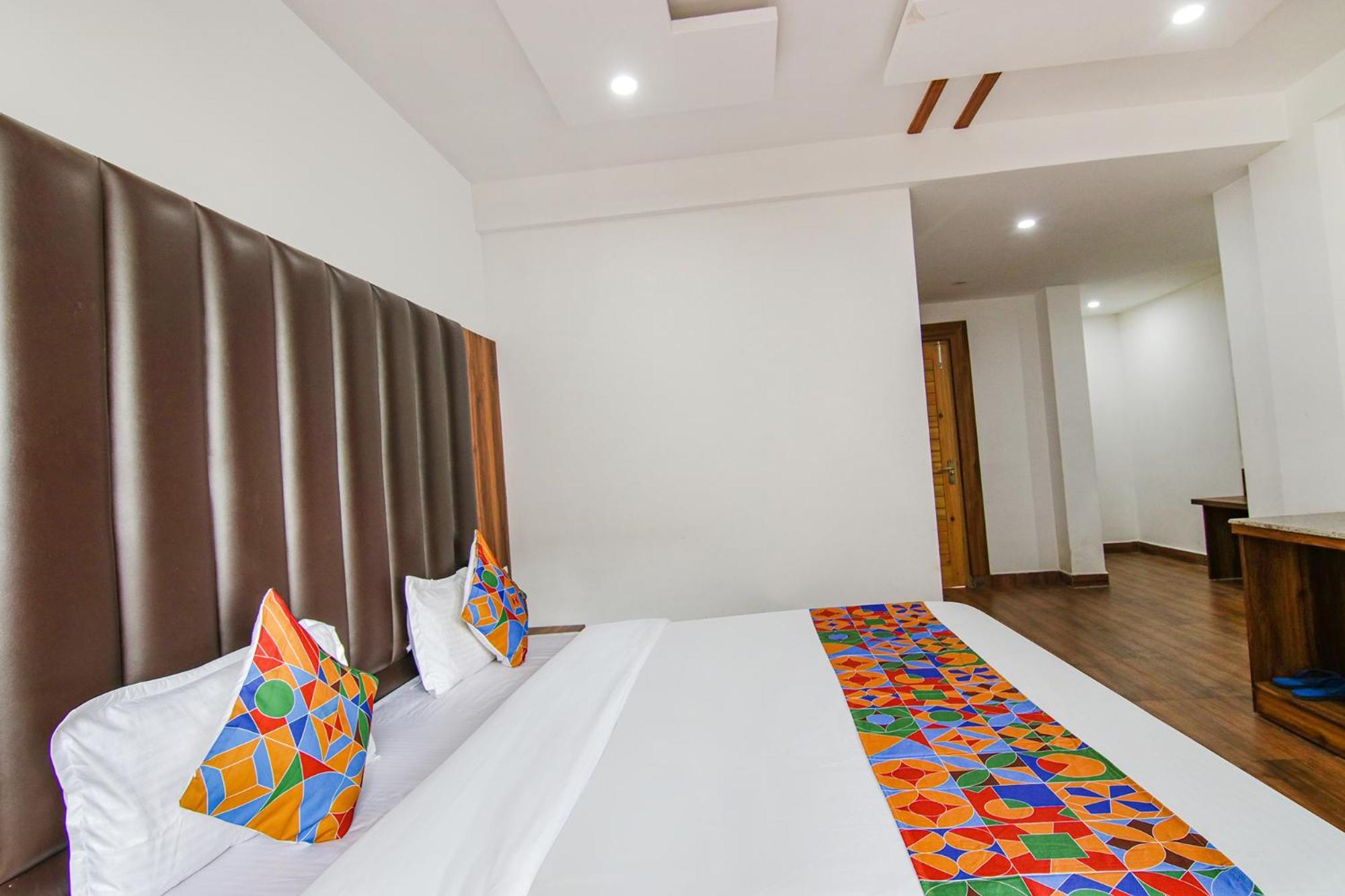 Fabhotel Ayana Inn ดารัมซาลา ภายนอก รูปภาพ